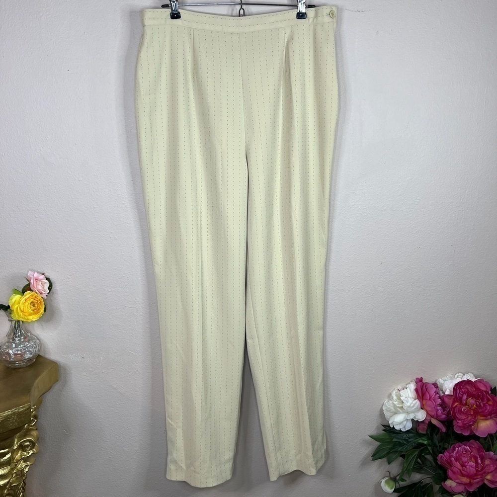Size 14 Sag Harbor Beige Pinstriped Dress Pants Stretch Waistband Large